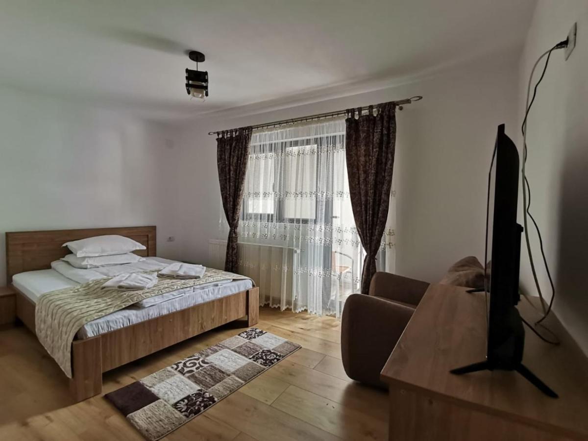 Casa Dana Olteanu Hotell Moeciu De Sus Eksteriør bilde